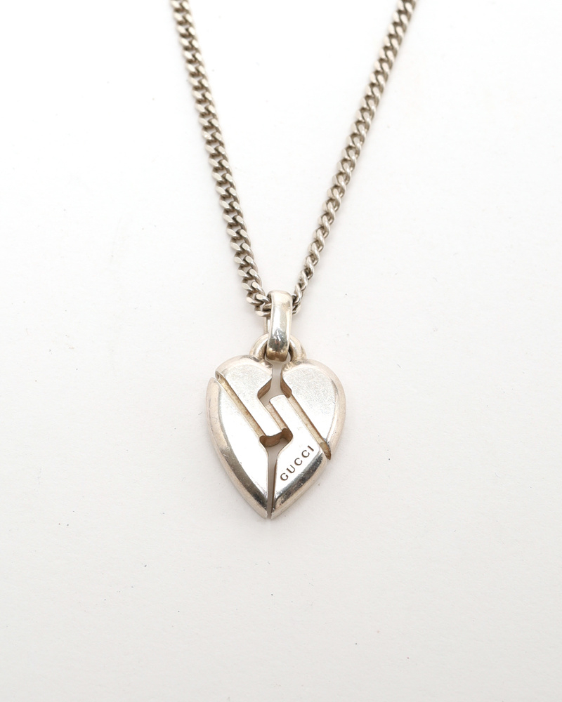 Gucci Knot Heart Sliver Necklace