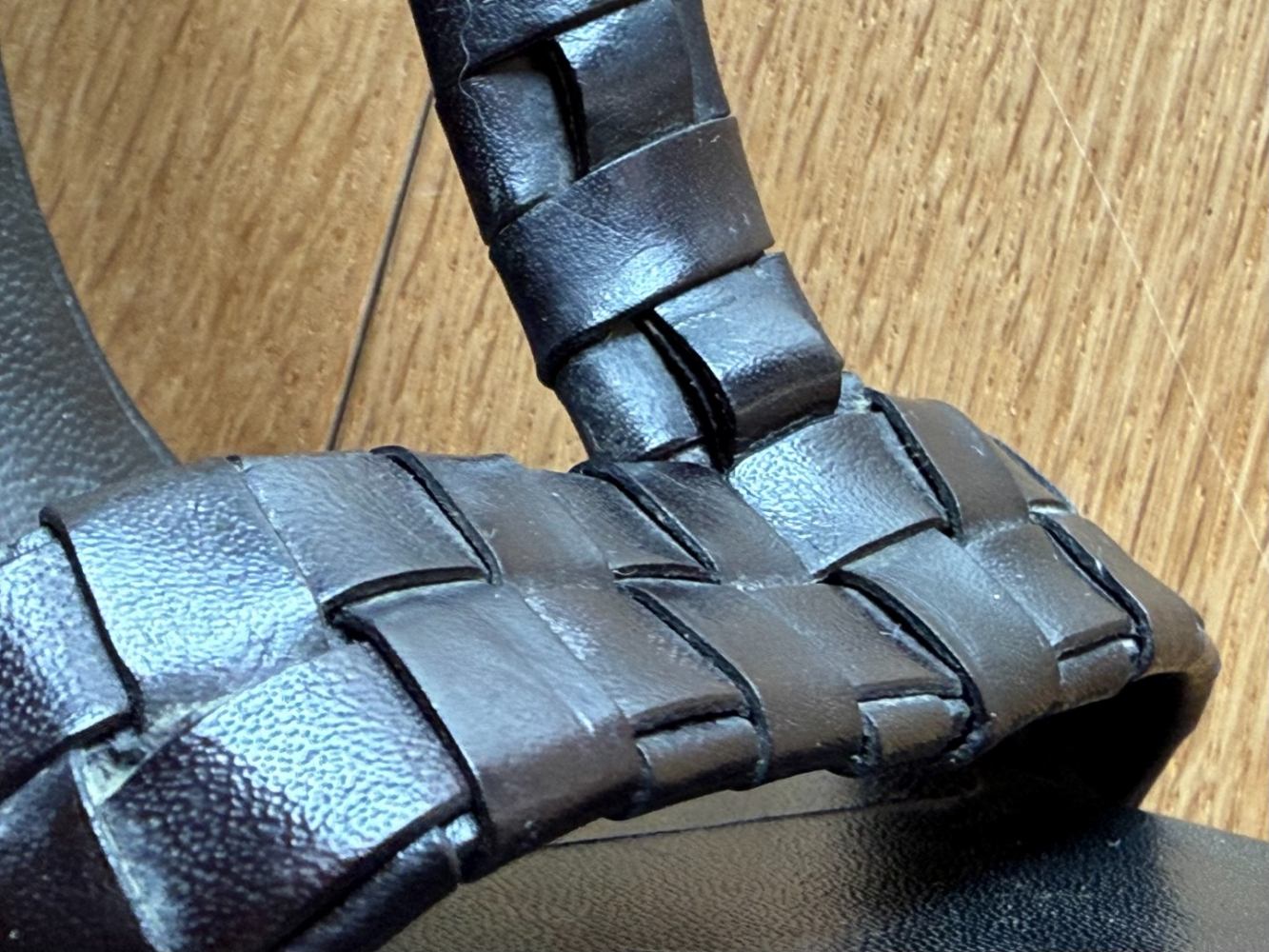 Bally Sophisticated sandals!