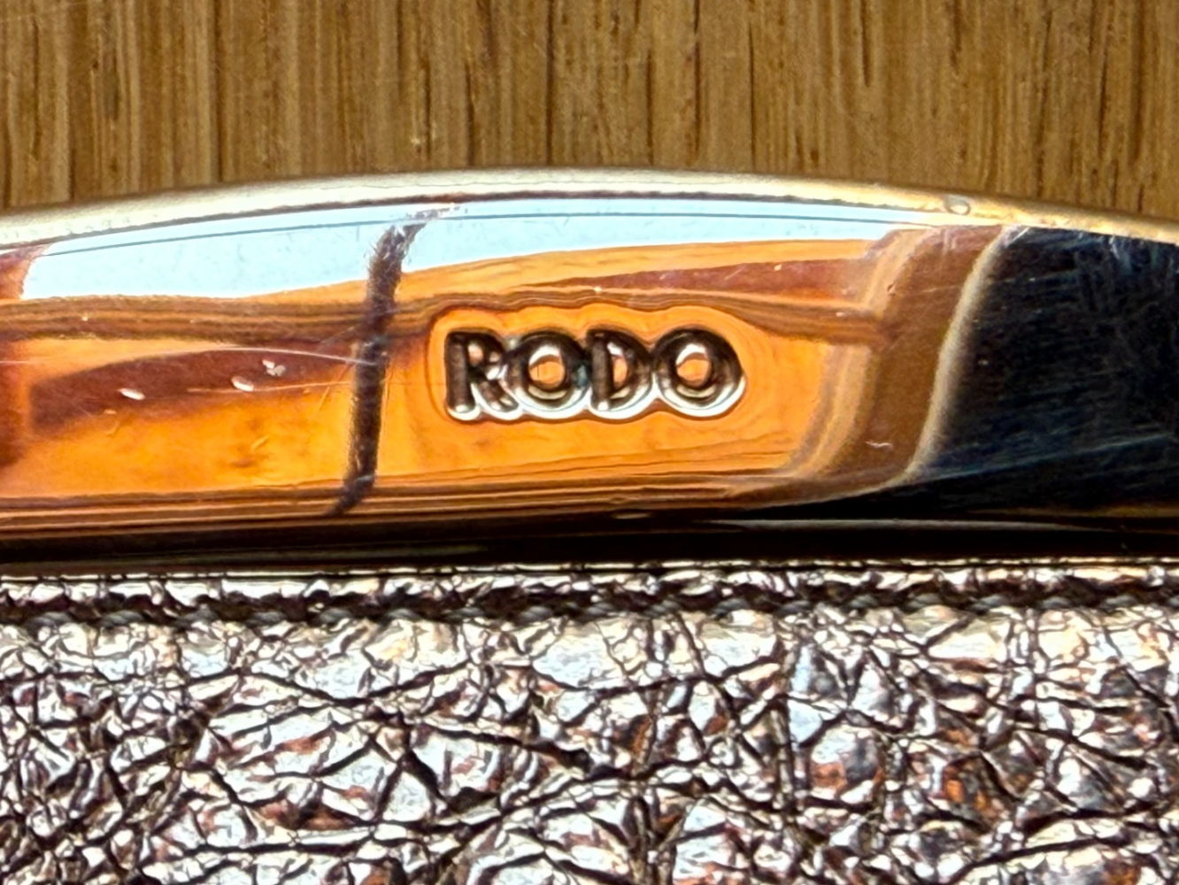 Rodo Little gold clutch bag!