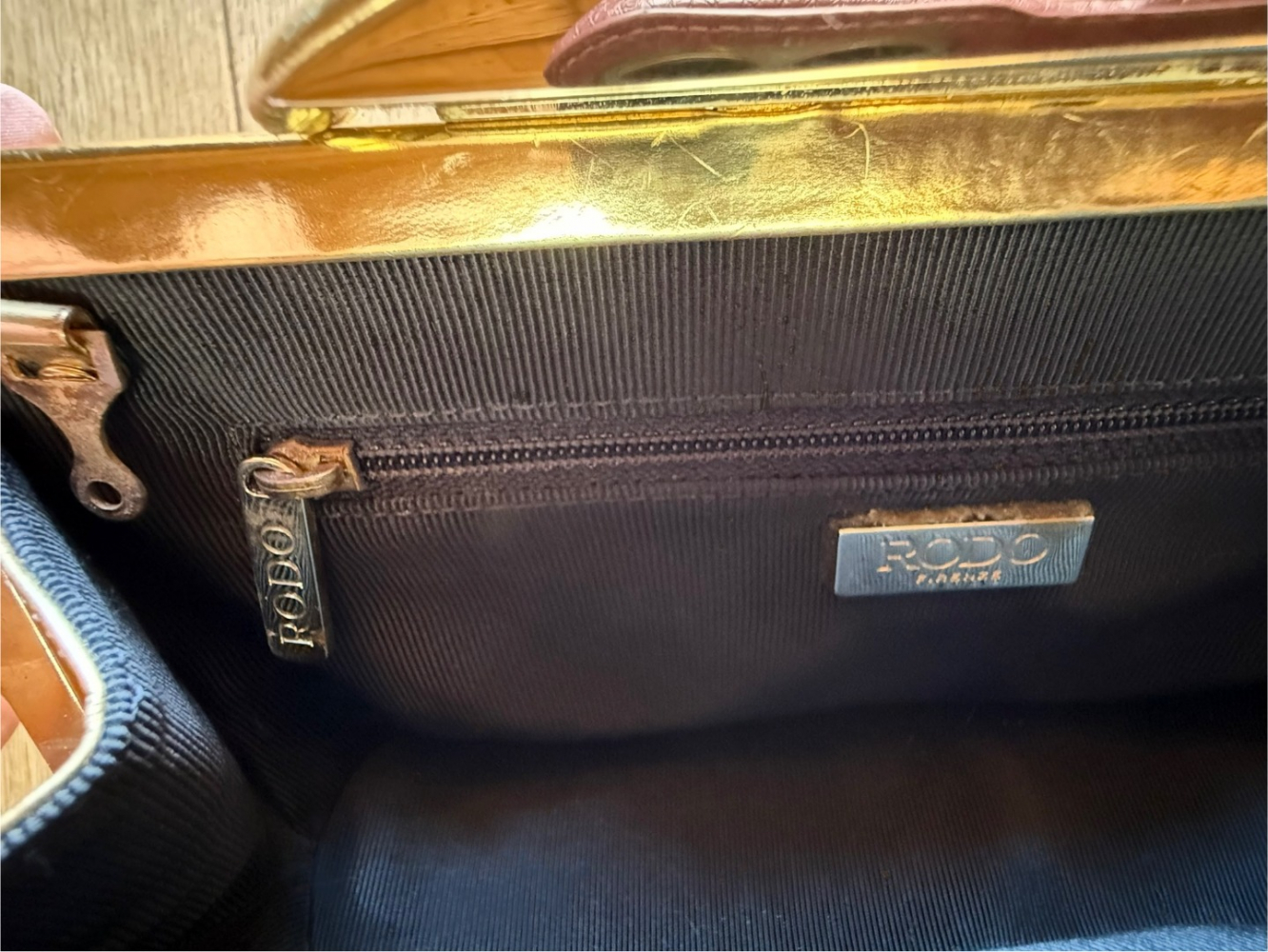 Rodo Little gold clutch bag!