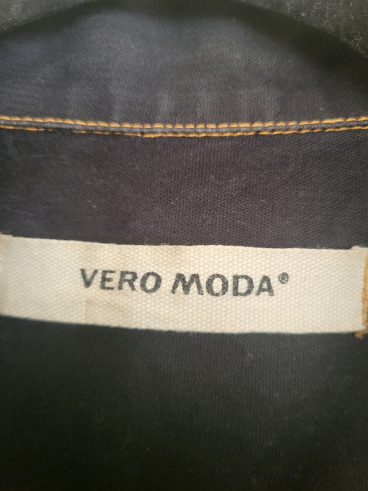 Vero Moda Veste légère