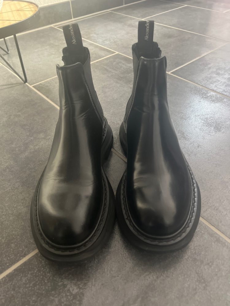 Alexander McQueen Chelsea