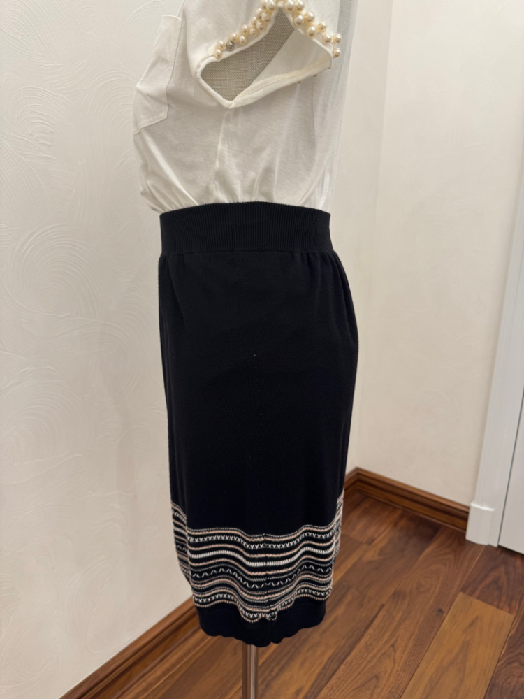 Yves Saint Laurent Rock