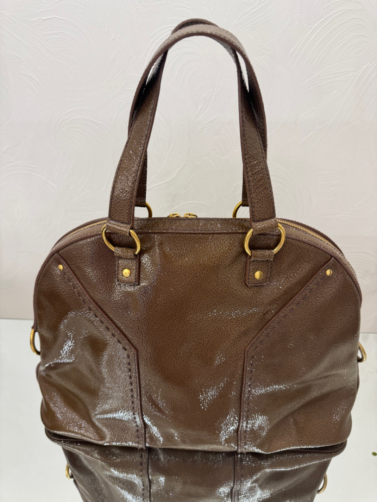 Yves Saint Laurent Muse Patent leather handbag