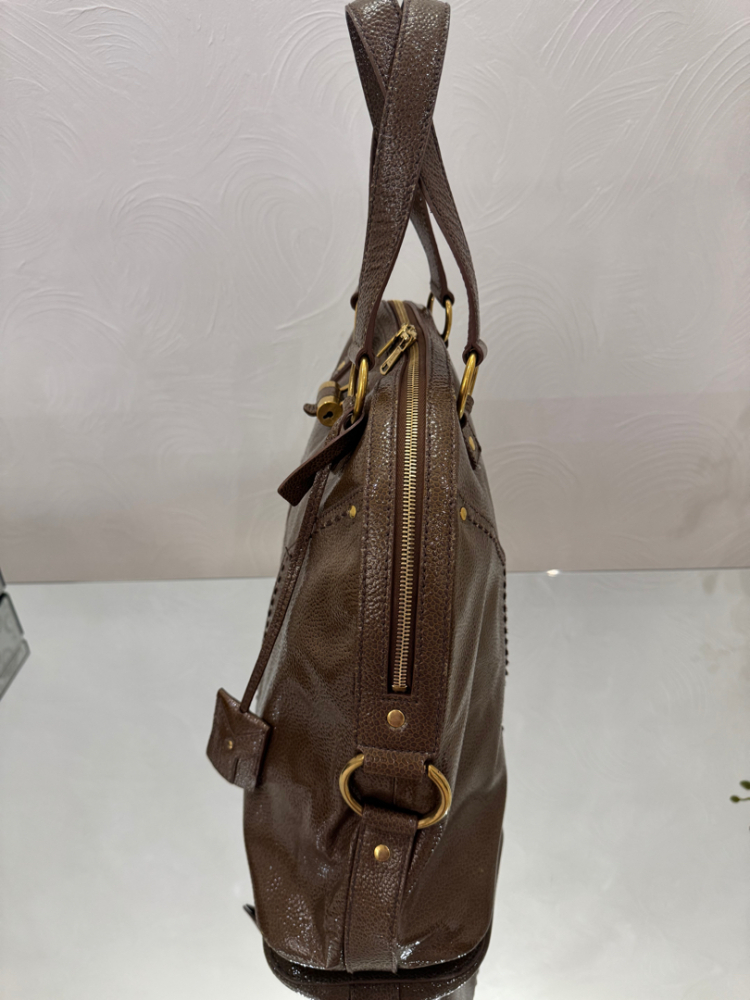 Yves Saint Laurent Muse Patent leather handbag