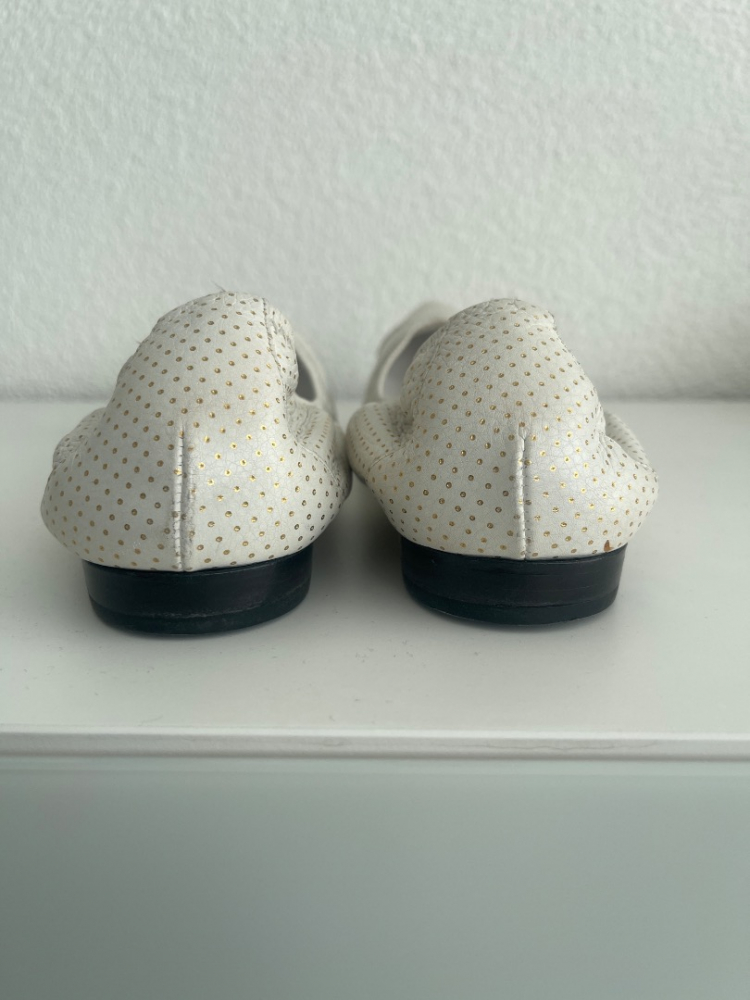 Chanel Abgespitzte Wohnungen