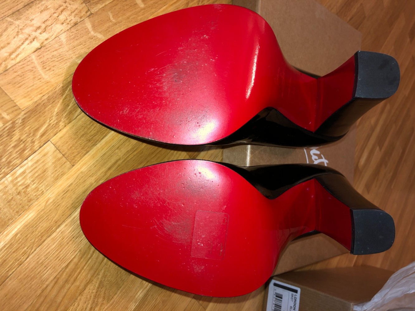 Christian Louboutin London 100 Patent Leather Pumps