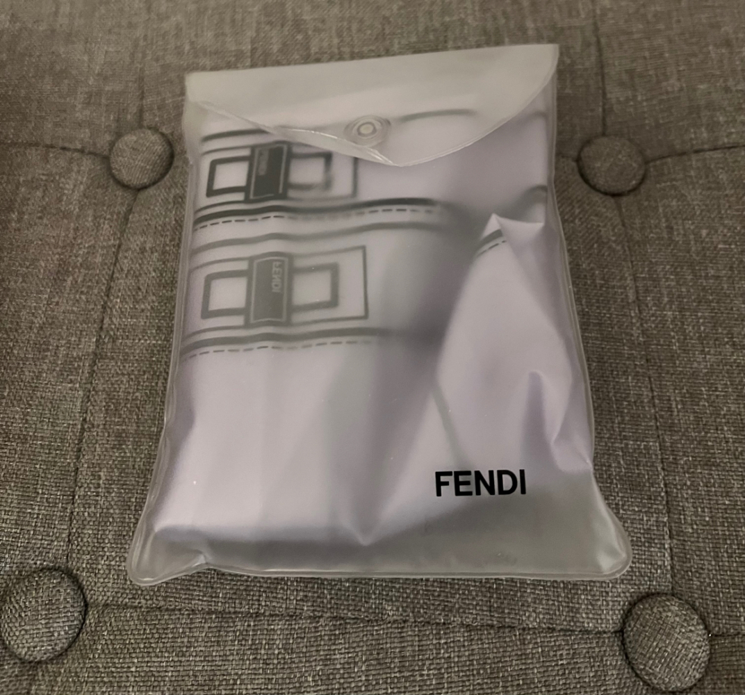 Fendi Regenhülle