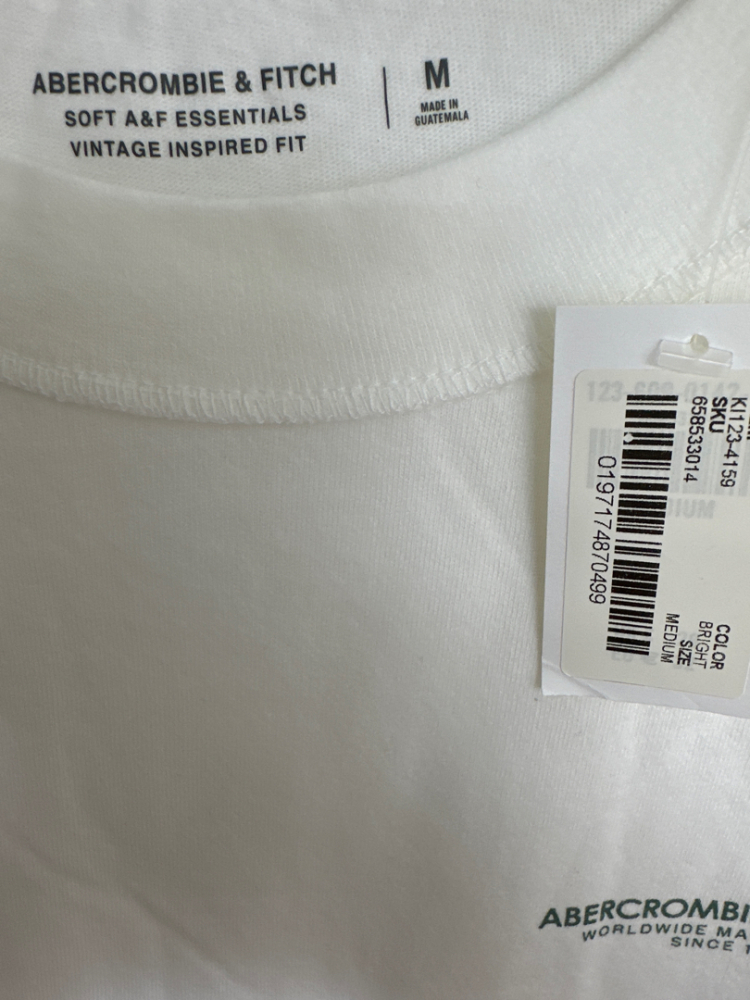 Abercrombie & Fitch T-shirt