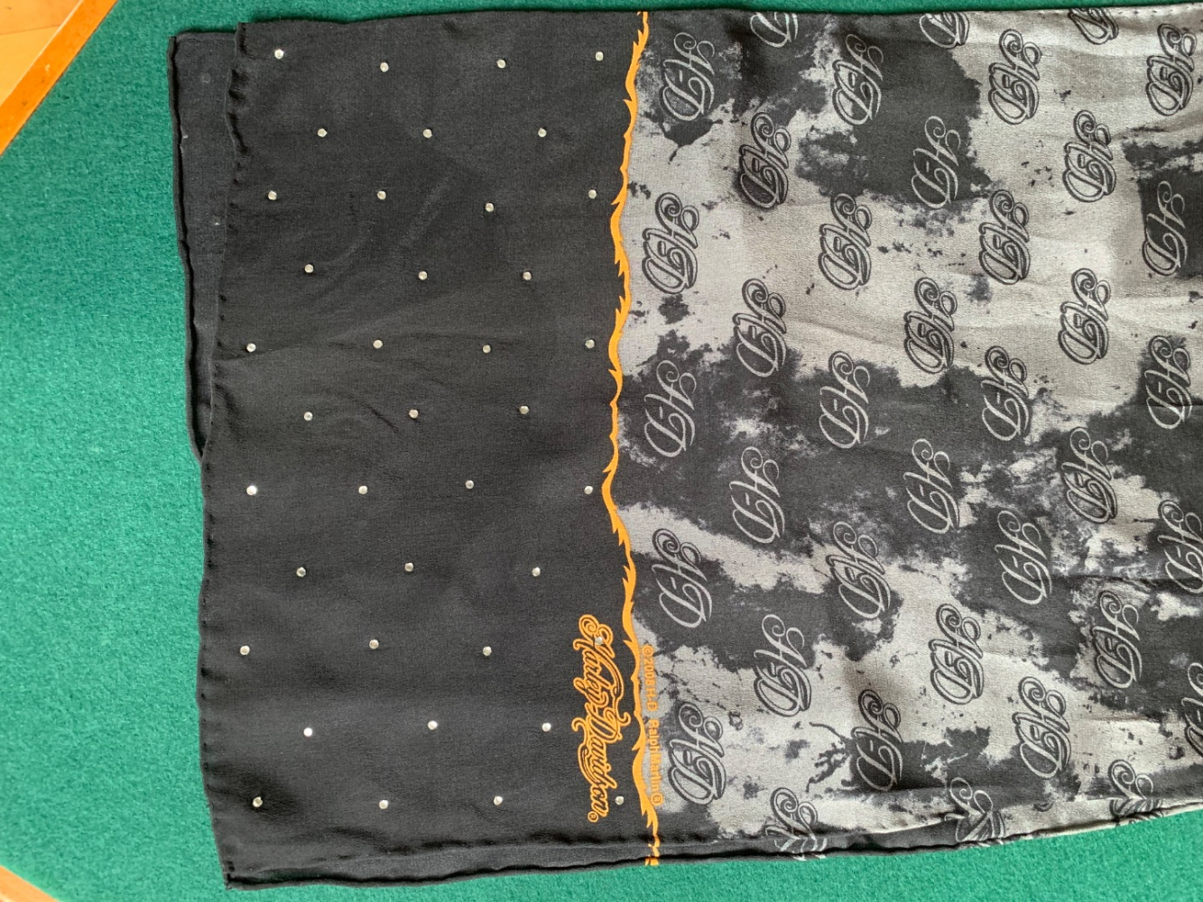 Harley Davidson 100% Foulard en soie extra fine Condition : Nouveau