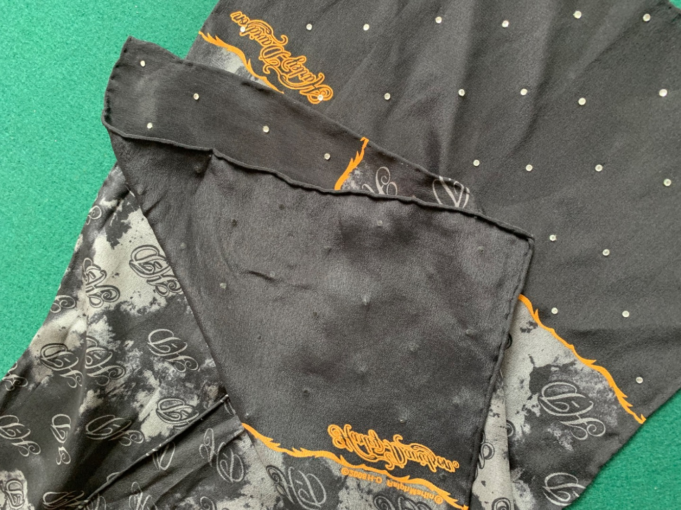 Harley Davidson 100% Foulard en soie extra fine Condition : Nouveau