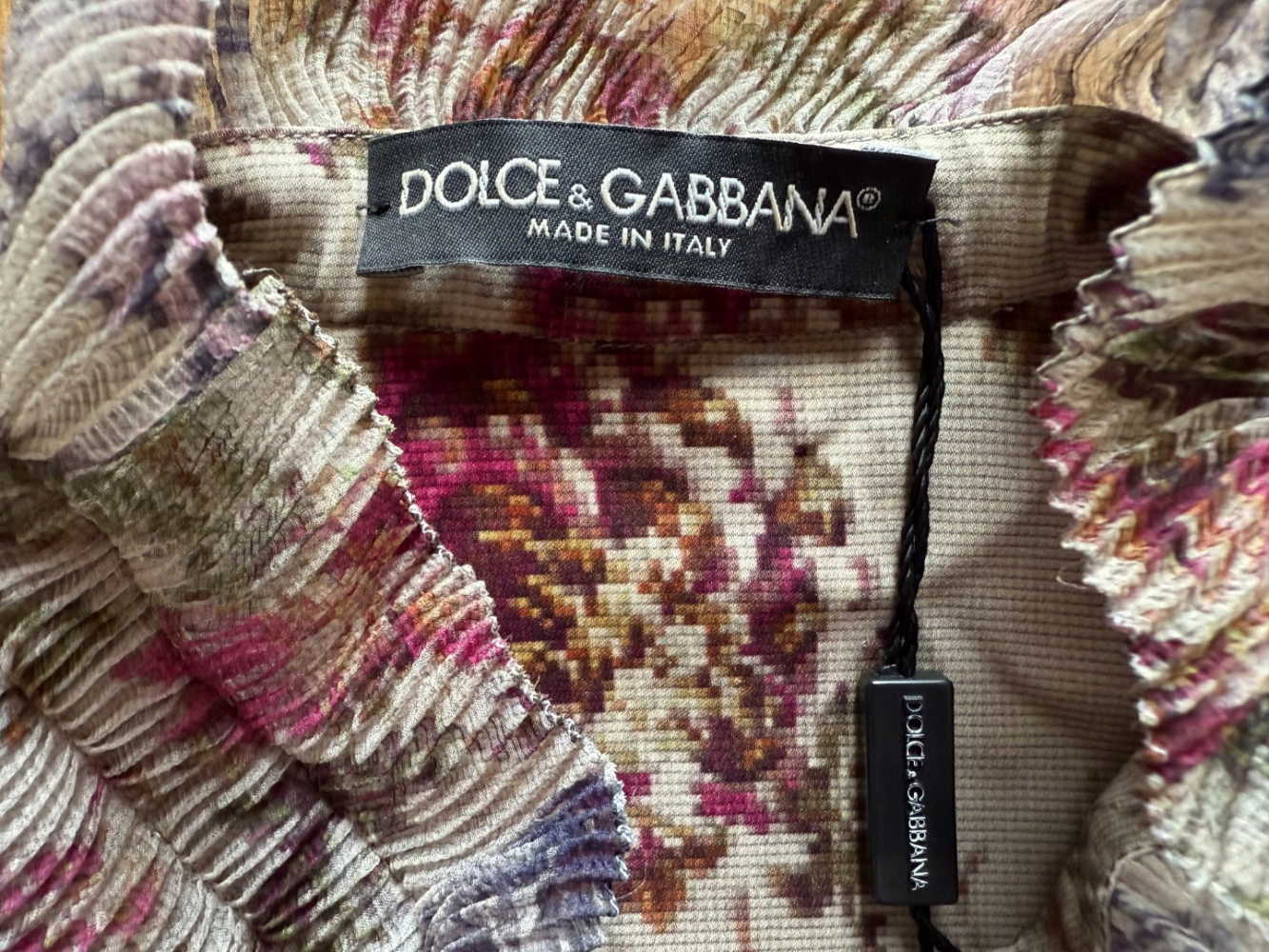 Dolce&Gabbana Romantische Rüschenbluse mit Blumenmuster!