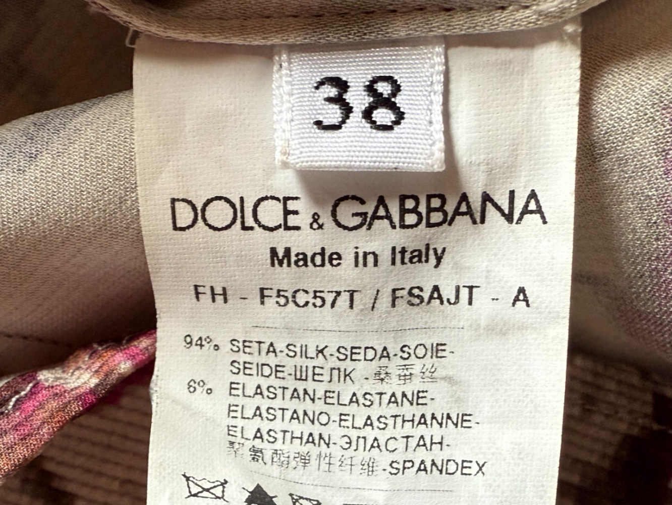 Dolce&Gabbana Romantische Rüschenbluse mit Blumenmuster!