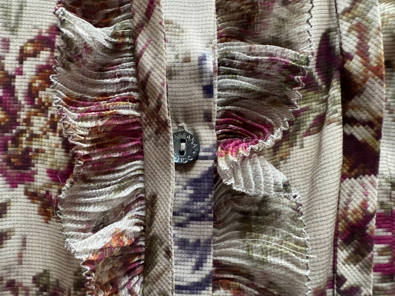 Dolce&Gabbana Romantische Rüschenbluse mit Blumenmuster!