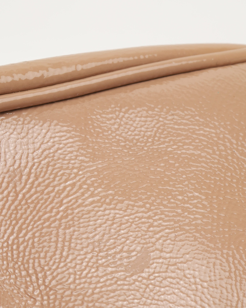 Gucci Patent Soho Disco Camera Bag