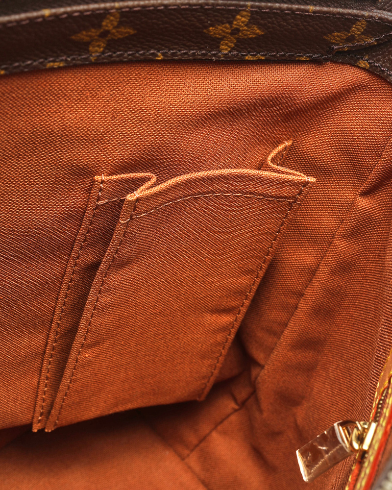 Louis Vuitton Monogram Cabas Mezzo Bag