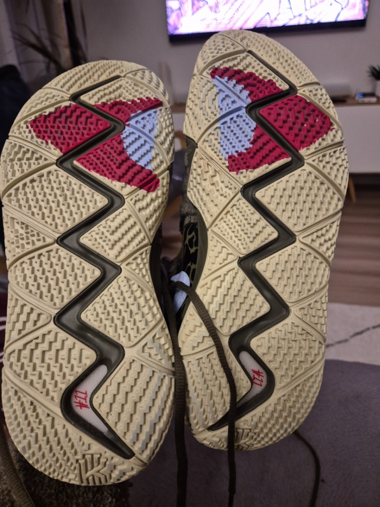 Nike Kybride S2 (Kyrie Hybride)