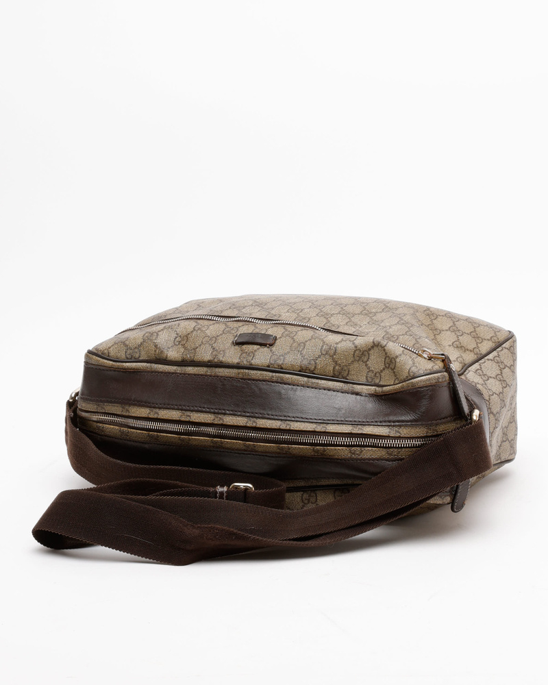 Gucci Messenger Bag GG Plus