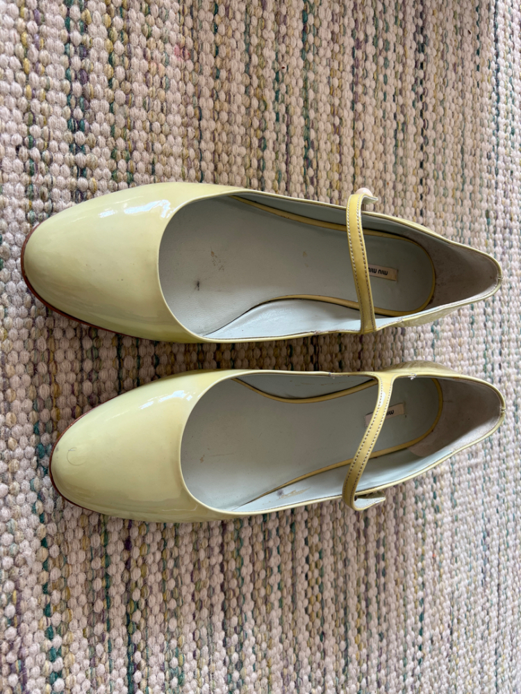 Miu Miu Bernice baby acqua flats