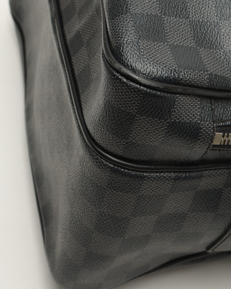 Louis Vuitton Damier Graphite Leoh Messenger Bag