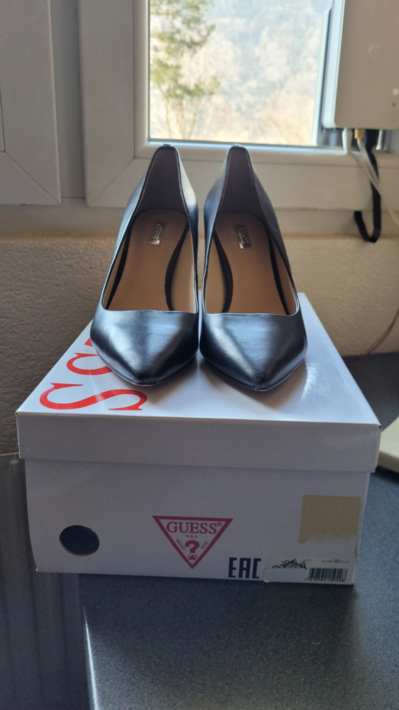 Guess Escarpin