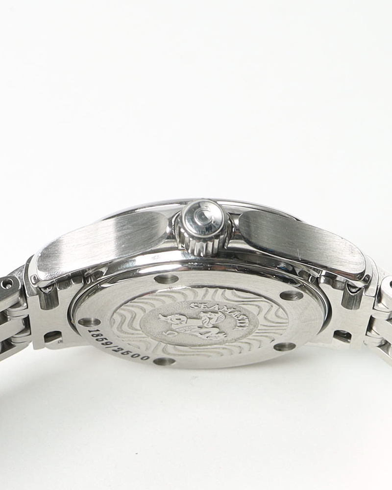 Omega Lady-Seamaster 25mm Ref 2586.70 Watch