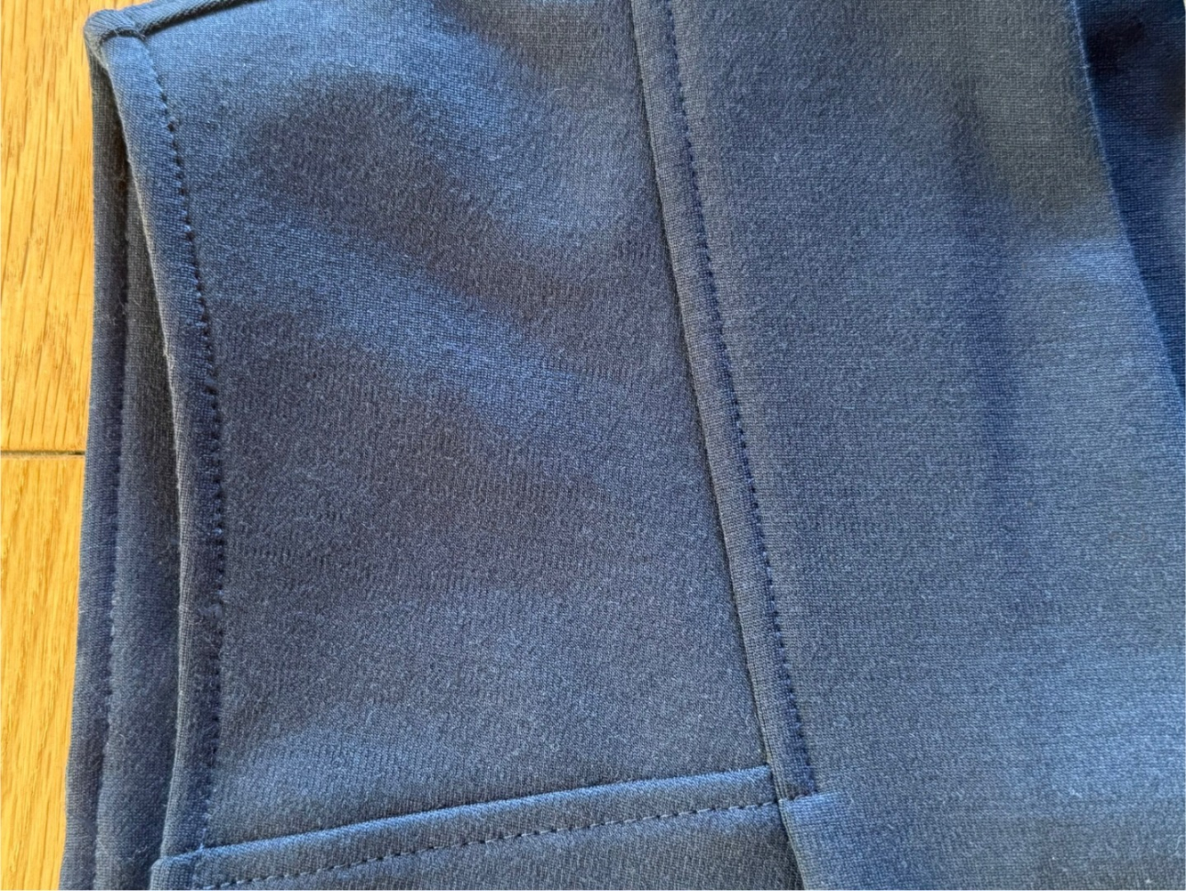 Gucci Atemberaubendes Gucci Stretch-Top mit gekreuzter Front!