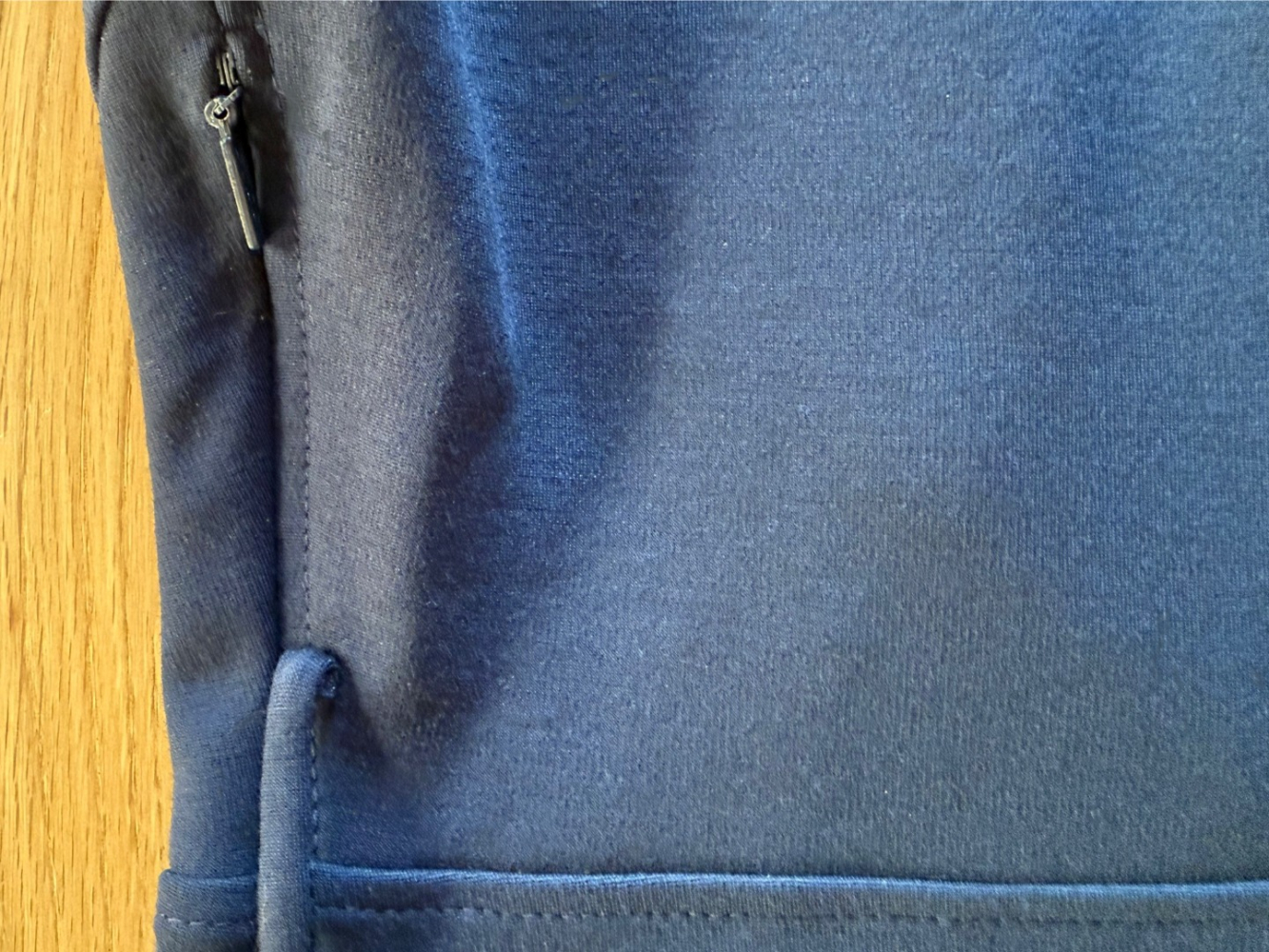 Gucci Atemberaubendes Gucci Stretch-Top mit gekreuzter Front!