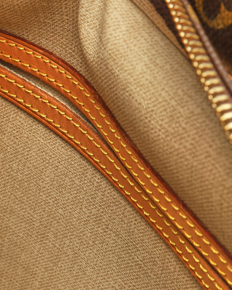 Louis Vuitton Monogram Reporter PM Crossbody Bag