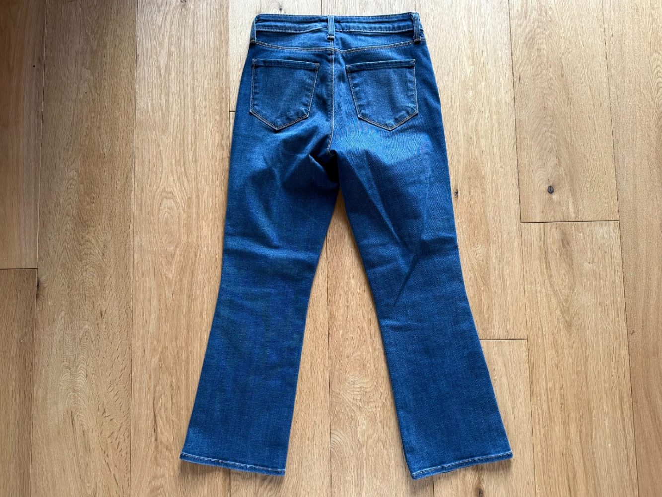 FRAME Coupe courte Serena High Rise Baby Flare, Azul, 25