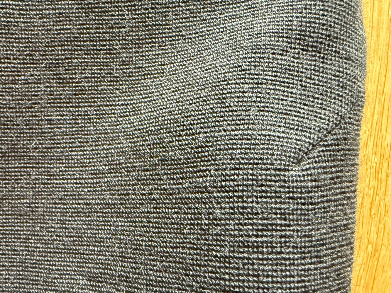 Giorgio Armani Spektakuläres, schwungvolles Trapezkleidchen