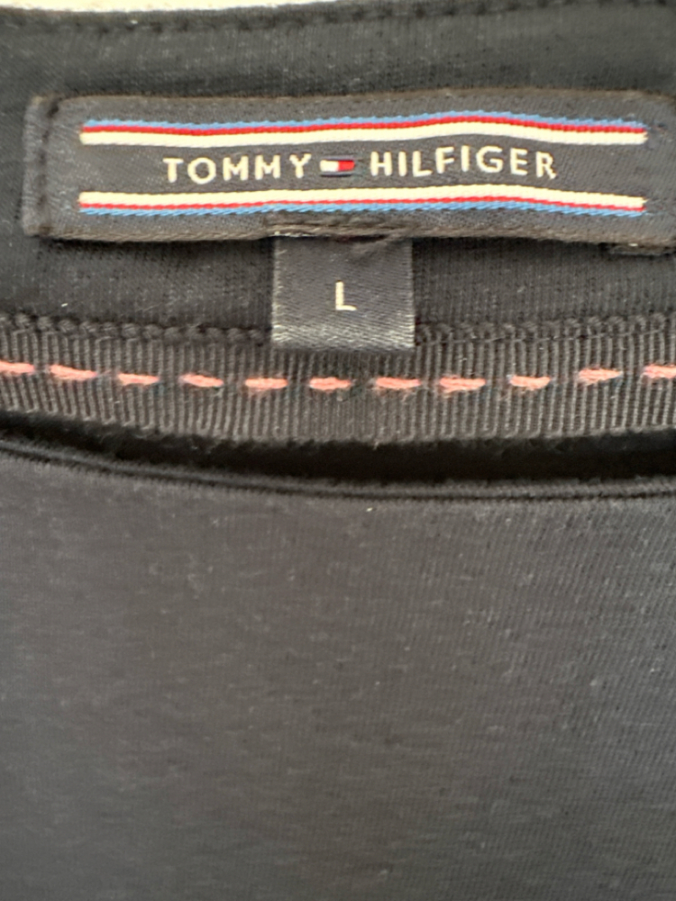 Tommy Hilfiger Marineblaues Oberteil mit Rundhalsausschnitt