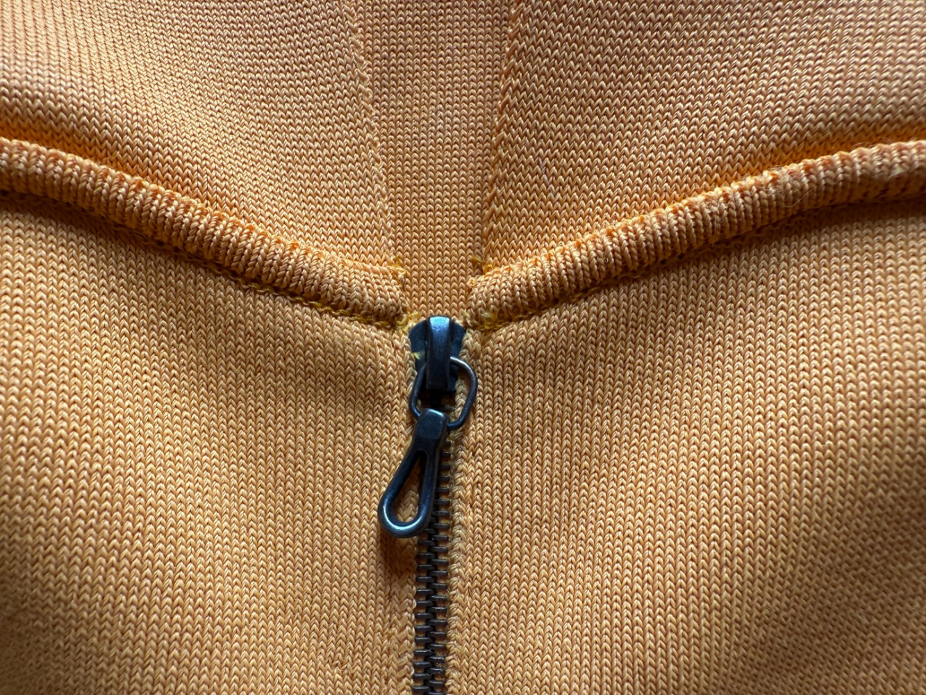 Roland Mouret Robe de défilé, sculptée et extensible