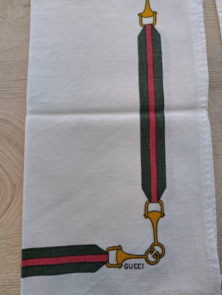 Gucci Serviettes