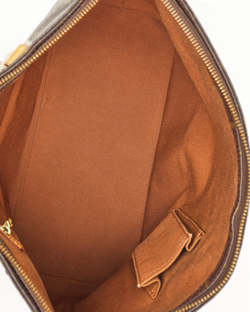 Louis Vuitton Monogram Cabas Mezzo Bag