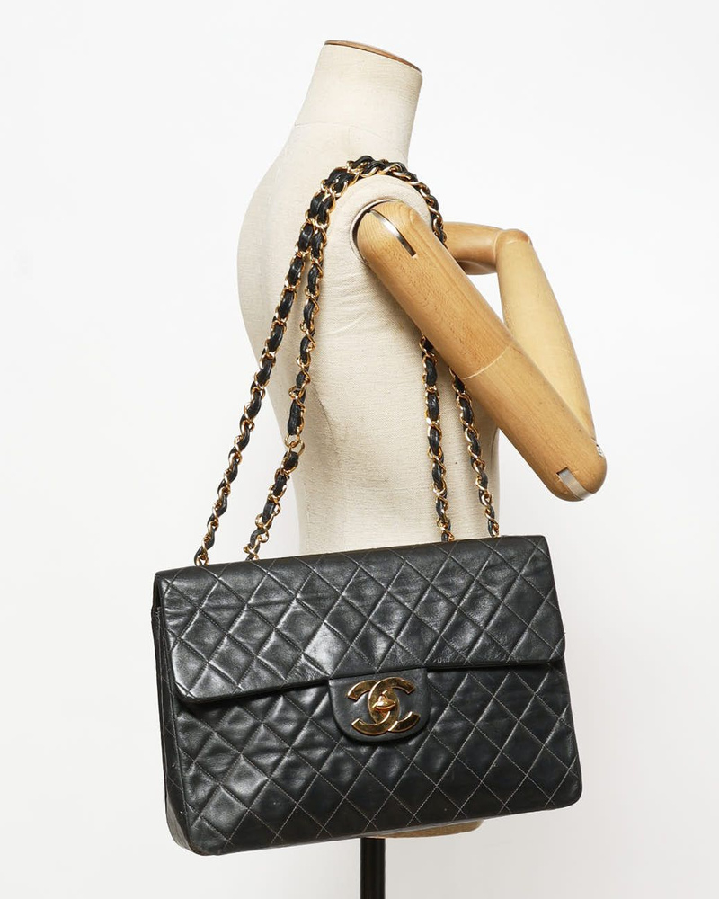 Chanel Classic Maxi Single Flap Bag