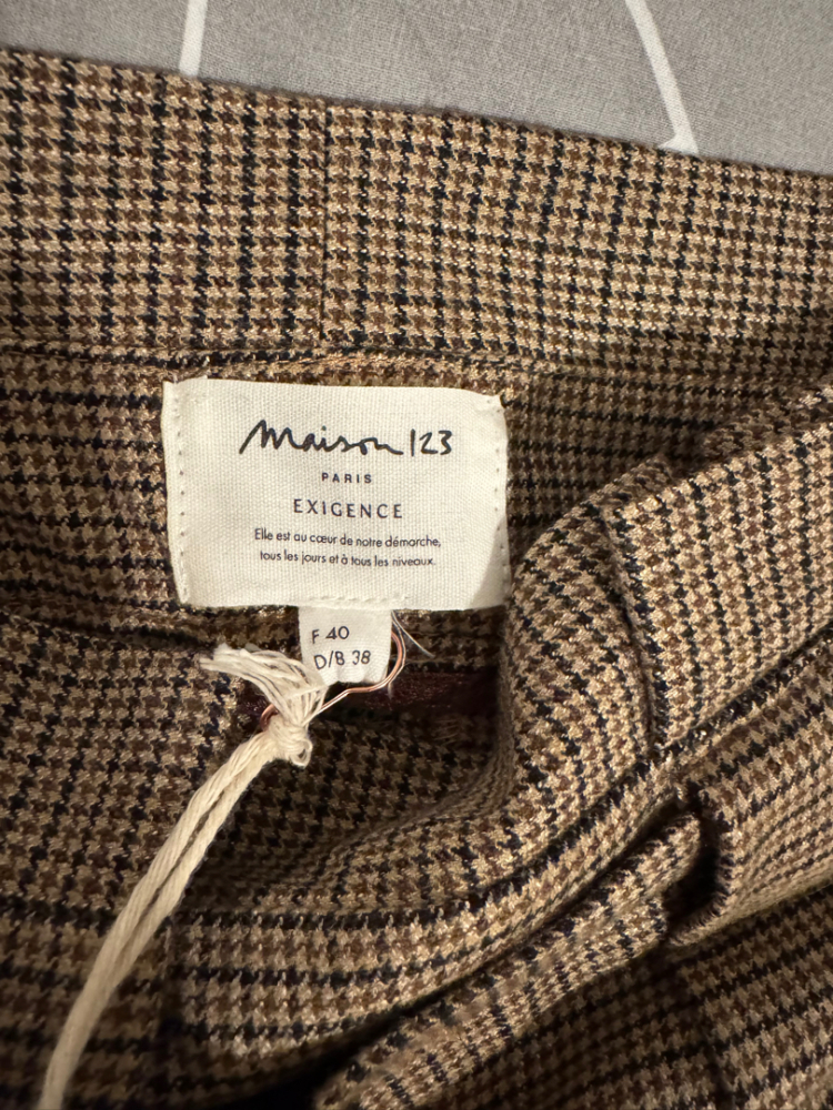 Maison 123 Straight-leg trousers/ Chino style