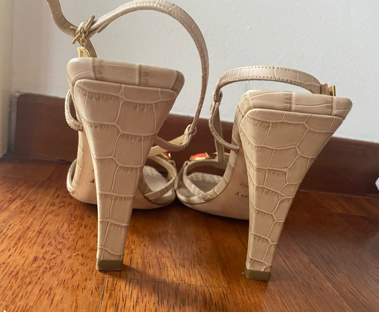 Christian Dior Sandales à bijoux en alligator