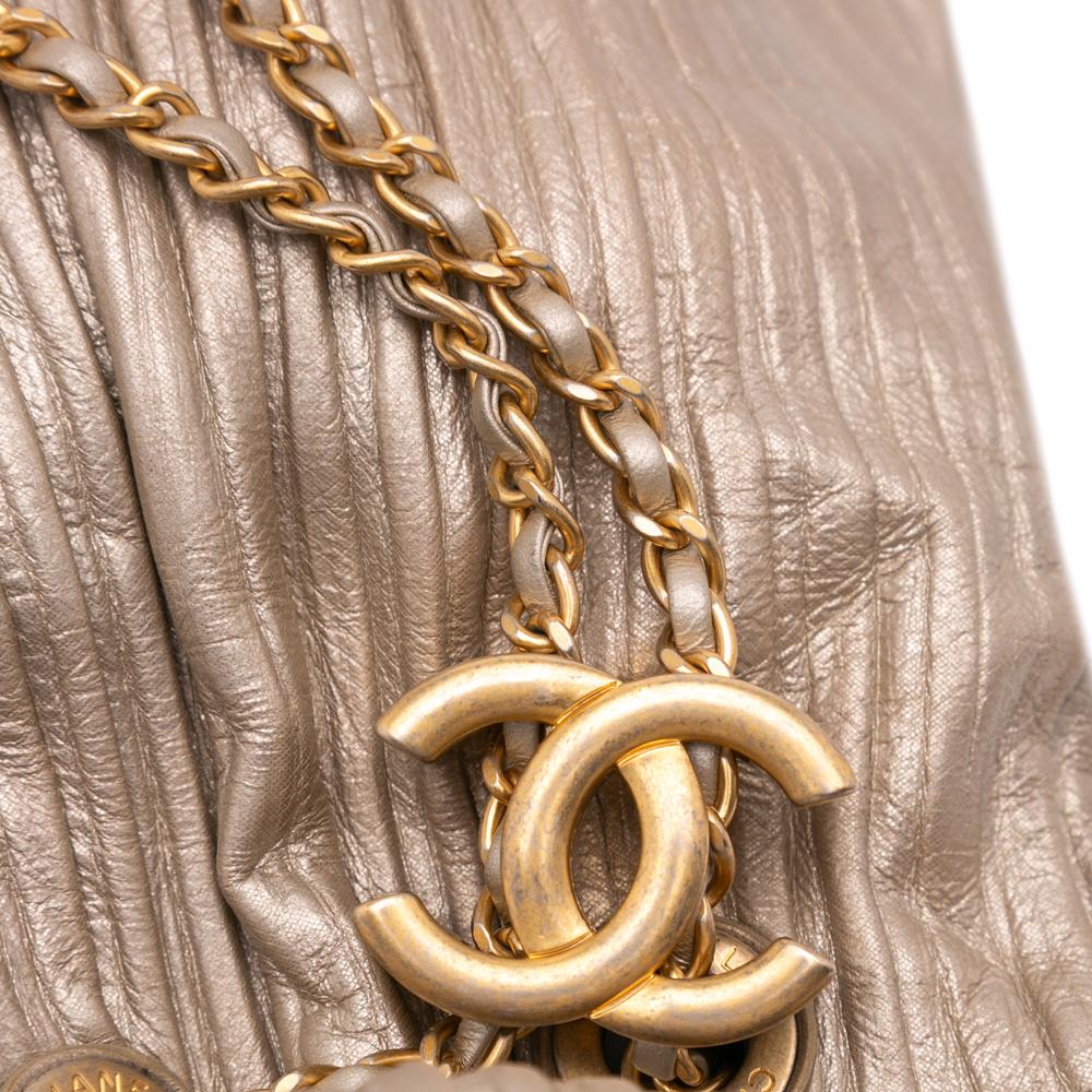 Chanel B Chanel Gold Calf Leather Medium Metallic skin Coco Pleats Drawstring Backpack Italy