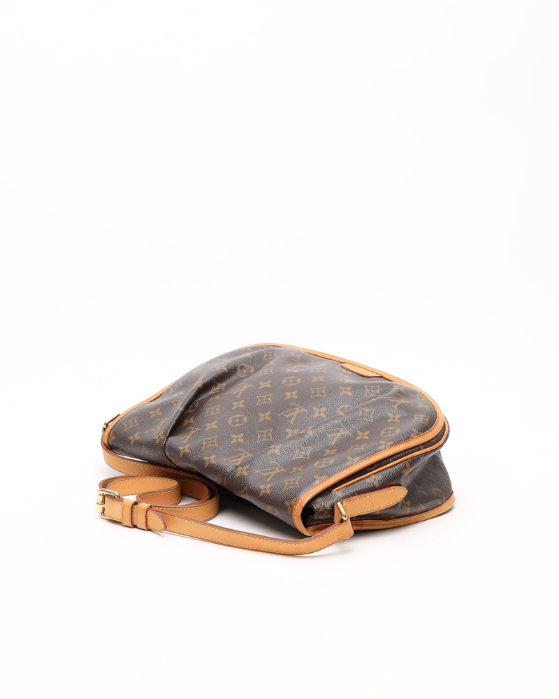 Louis Vuitton Monogram Menilmontant MM Bag