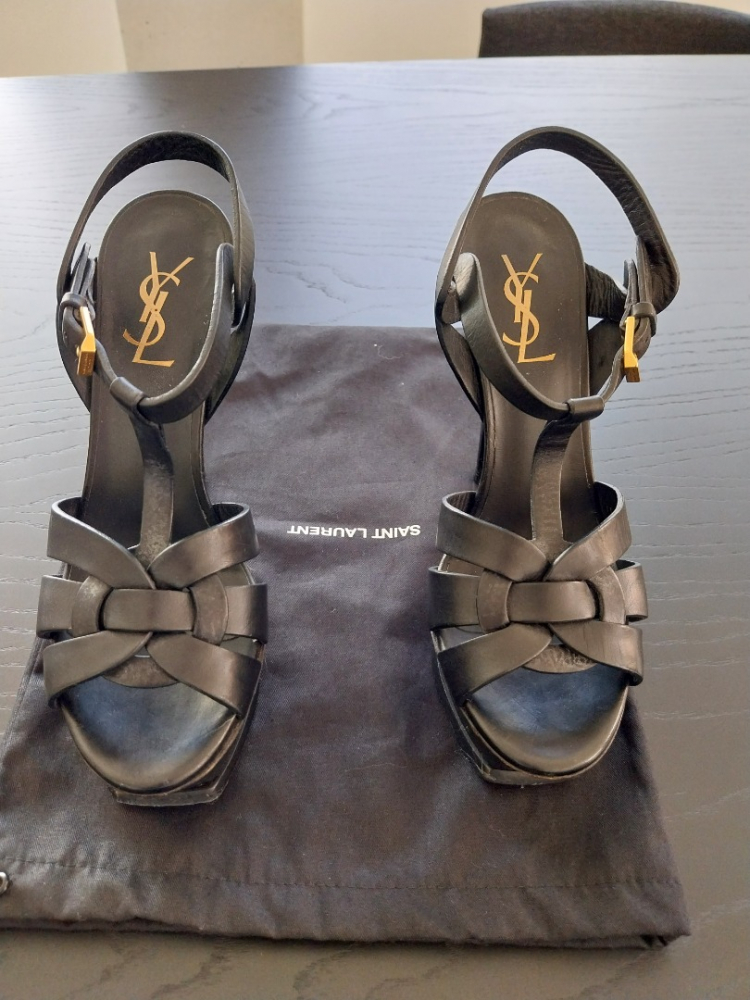 Saint Laurent Tribute sandals in black leather