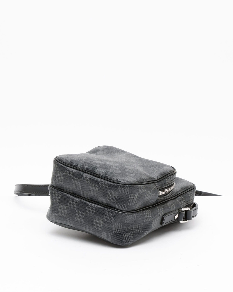 Louis Vuitton Damier Graphite Rem Crossbody bag