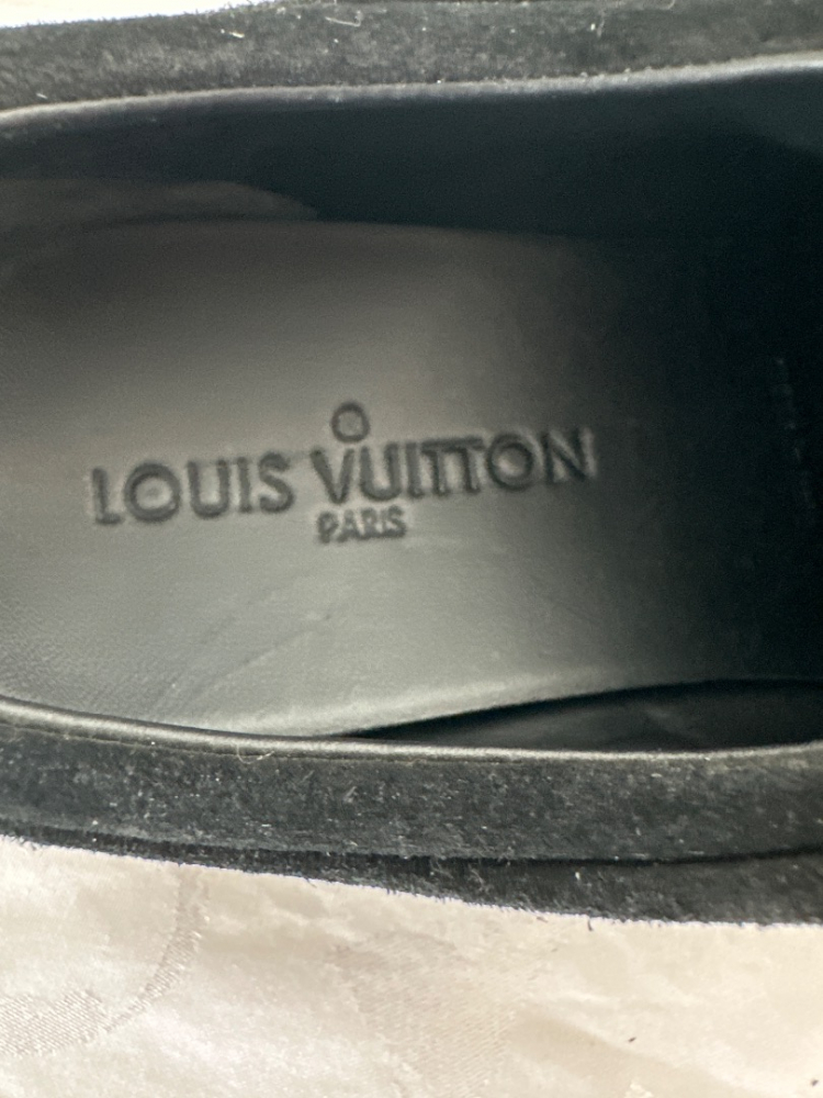 Louis Vuitton Chaussures à lacets