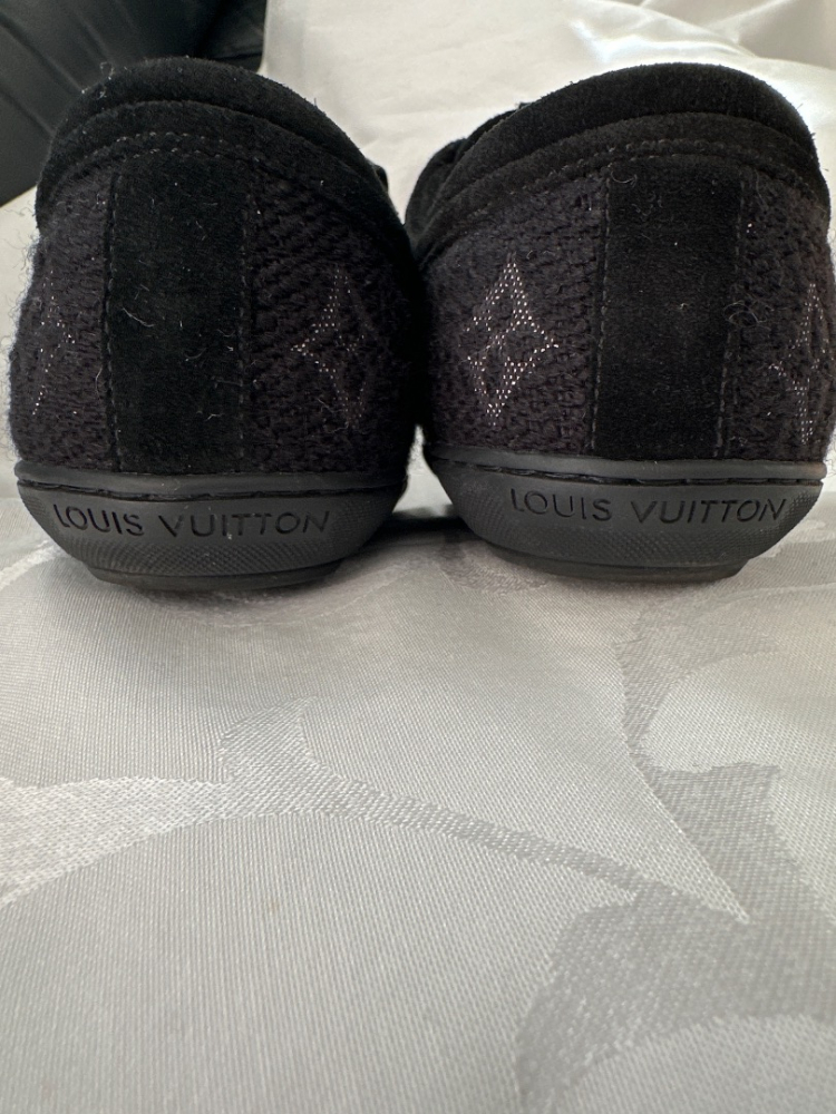 Louis Vuitton Chaussures à lacets