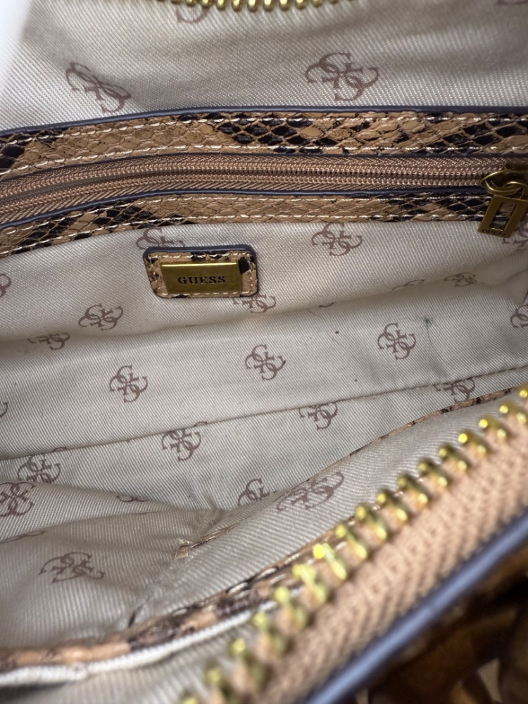 Guess by Marciano Guess-Tasche mit Python-Print