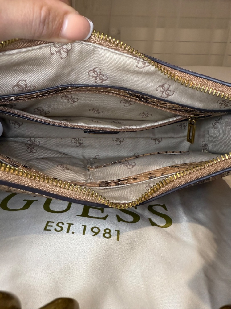 Guess by Marciano Guess-Tasche mit Python-Print