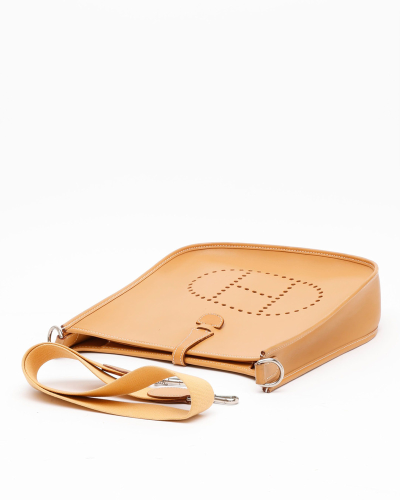 Hermès Vache Naturelle Evelyne PM Bag