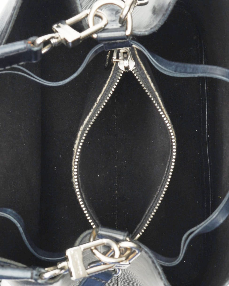 Louis Vuitton Epi NéoNoé MM Bag