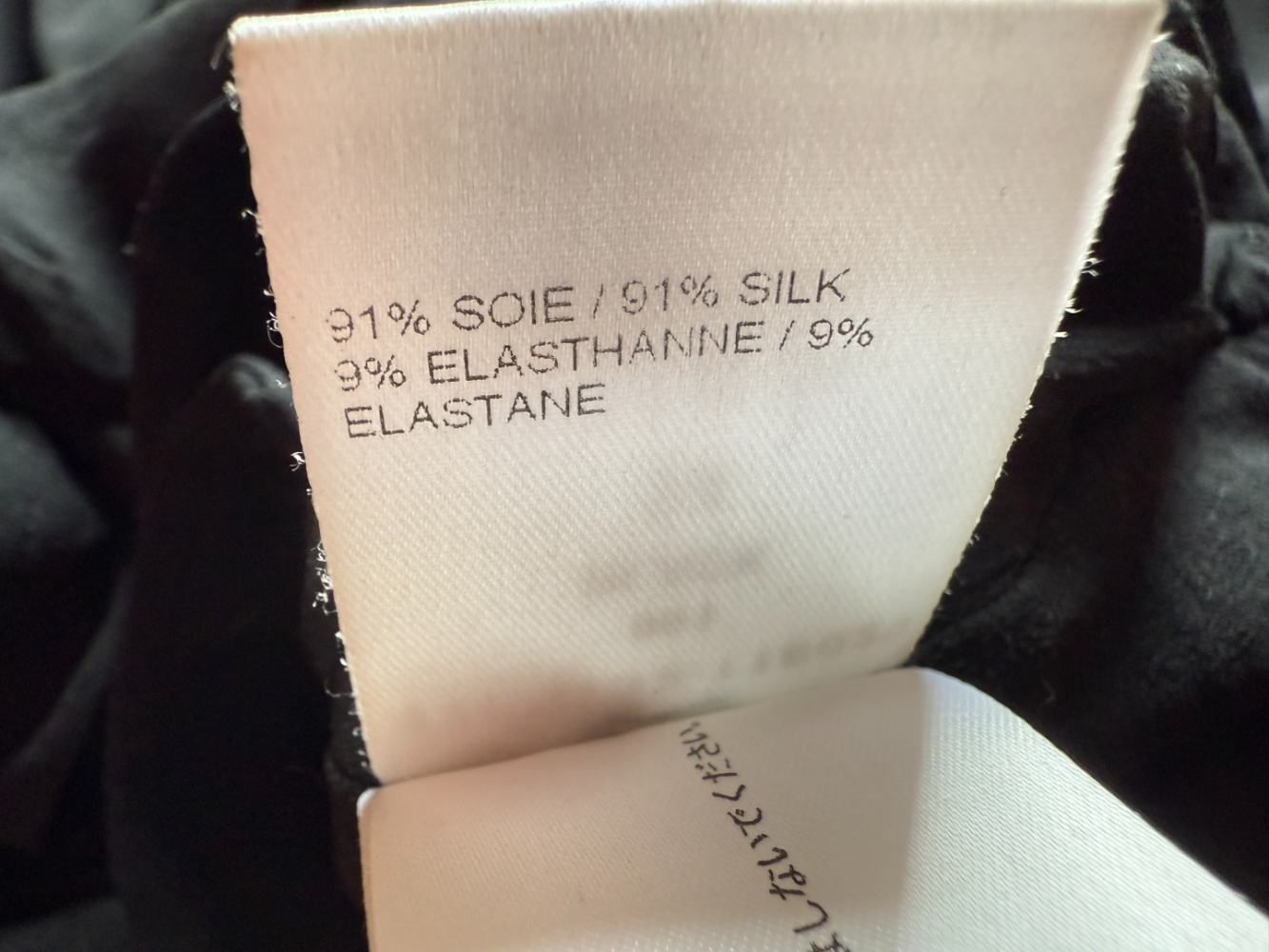 Chloé Blouse gracieuse en soie drapée !