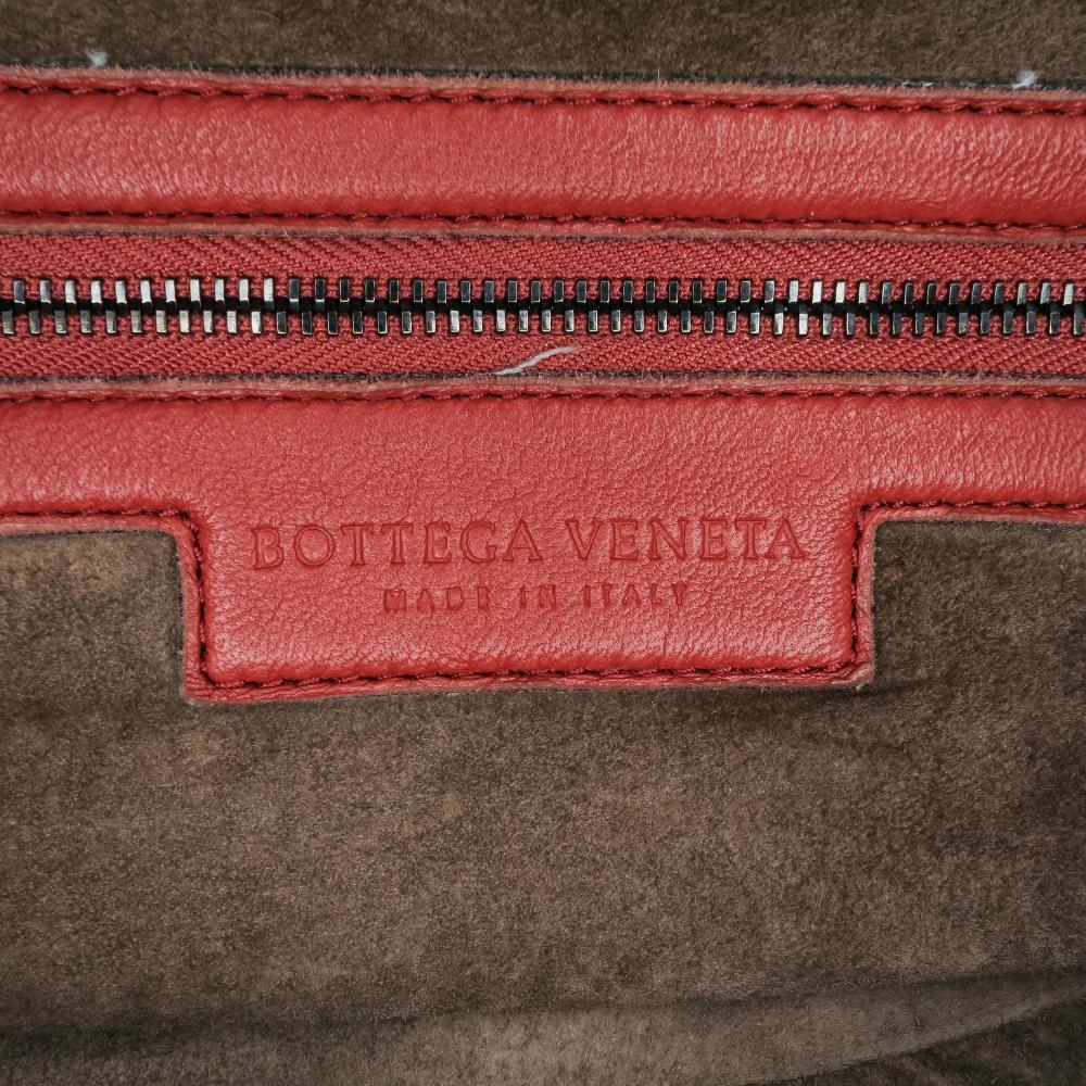 Bottega Veneta B Bottega Veneta Red Indian Red Nappa Leather Leather Nappa Intrecciato Montaigne Shoulder Bag Italy